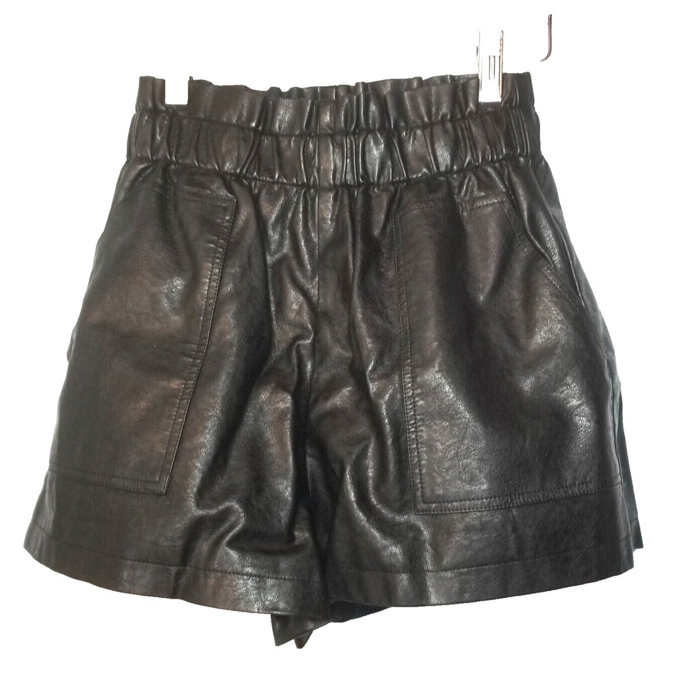 Black Faux Leather Paper Bag Waist Large Pockets Shorts Size Small‎ Festival